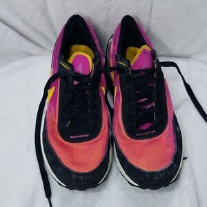 Women's Pink and Black Athletic Shoes
